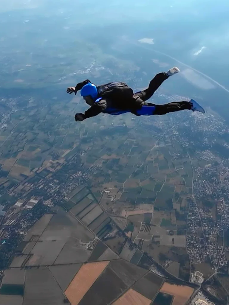 Stage PAC depuis Avignon — formation parachutisme autonome Volomax à 10 min